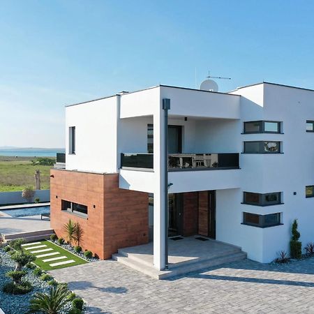 Villa Royal Sands Privlaka  Exterior photo